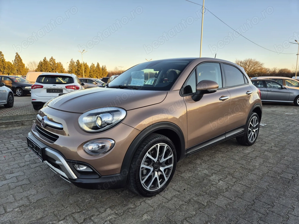 = FIAT 500x Aut. 4x4 1.6 T.Diesel Piele Navi Xenon Led 2017 E6 = 9.990 e. =