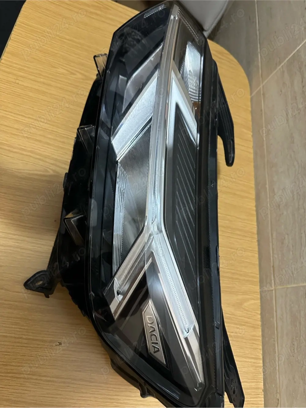 far stanga Logan, Sandero,Jogger 