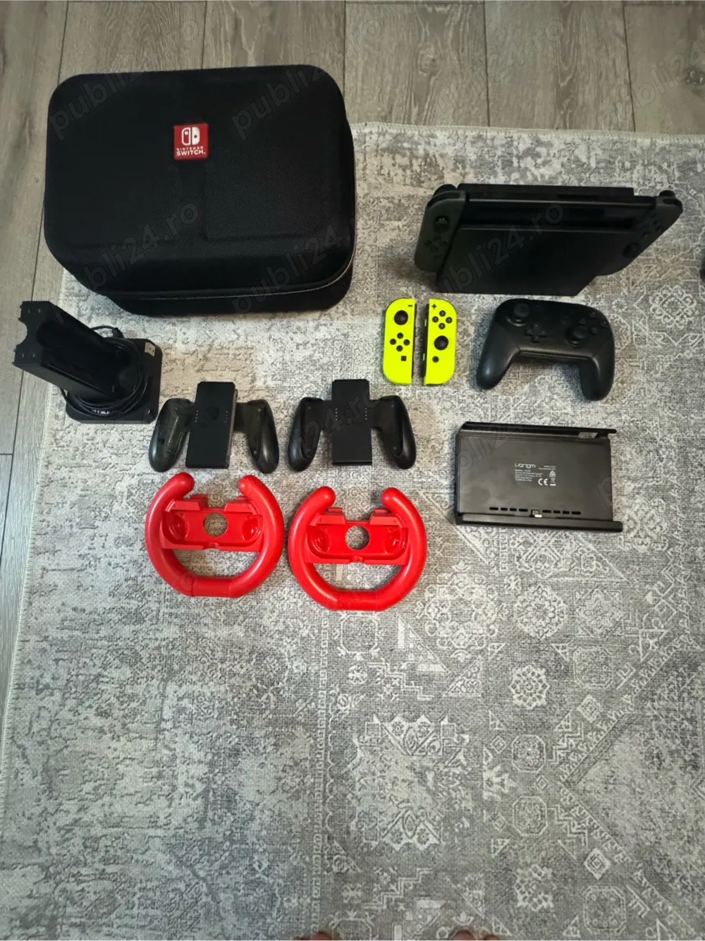 Nintendo Switch + diferite accesorii