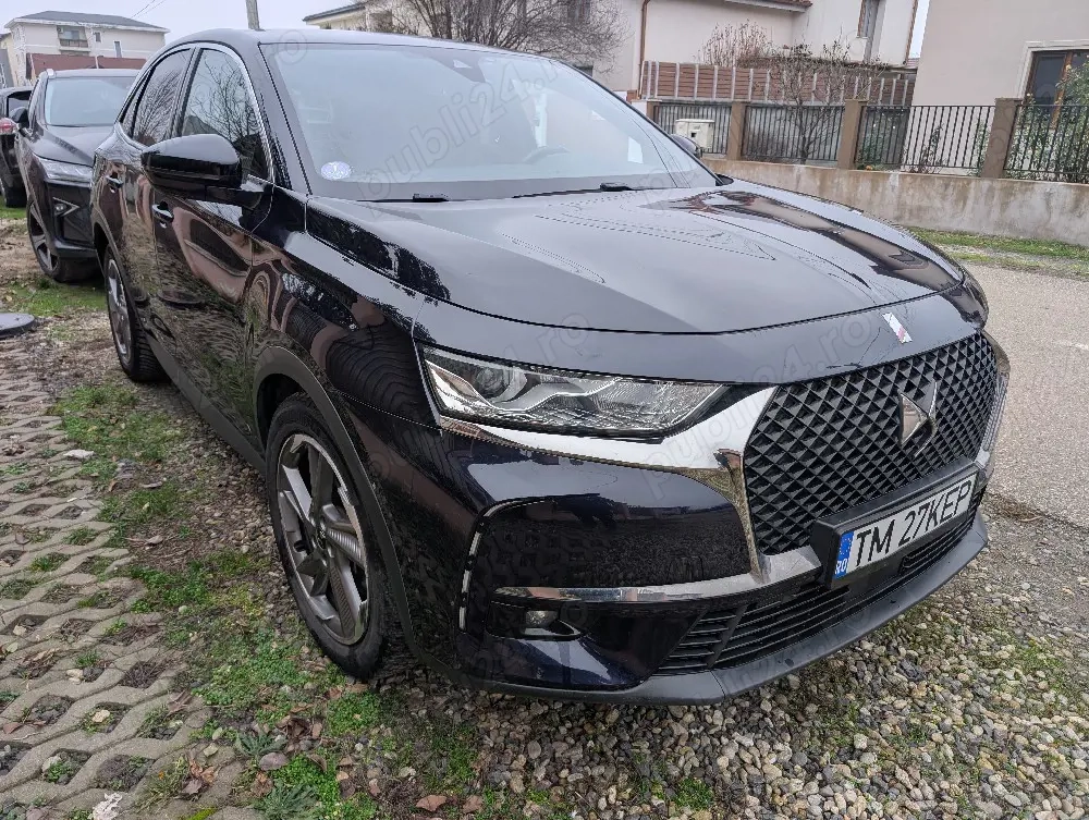 DS 7 Crossback E-TENSE 4x4 300CP plug-in hybrid 03.2020 Carte service