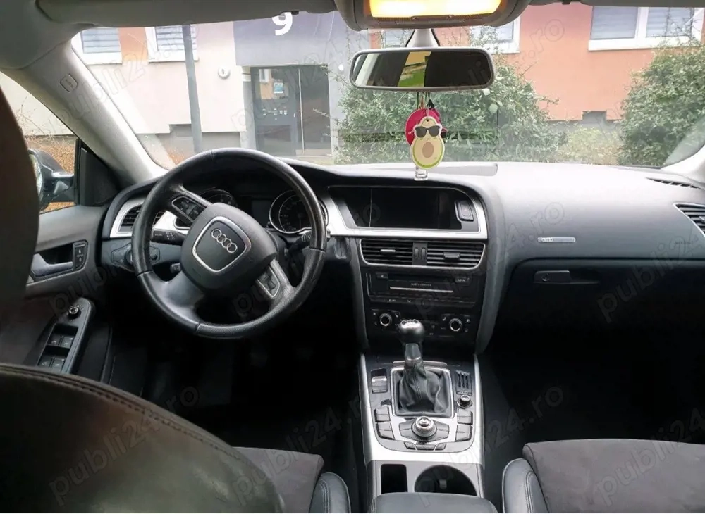 Vând Audi A5