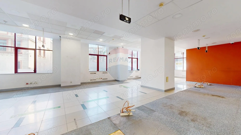 Spațiu comercial de închiriat în Brașov,  ultracentral, zona Star