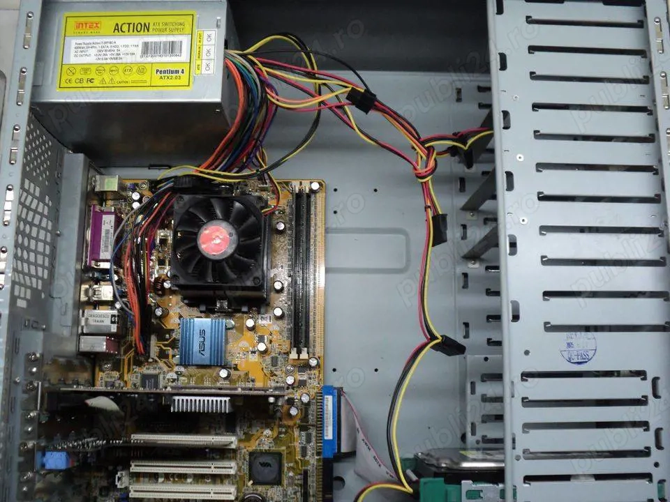 VINTAGE Unitate Calculator Asus Reconditionat An 2005