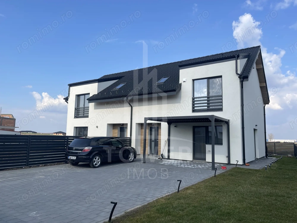 Casă Tip Duplex INDEPENDENTĂ ENERGETIC - Cartier NOU
