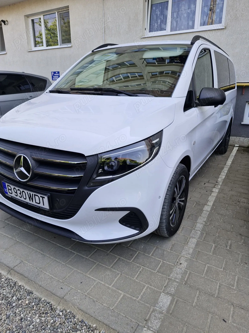 Vând Mercedes Vito tourer 