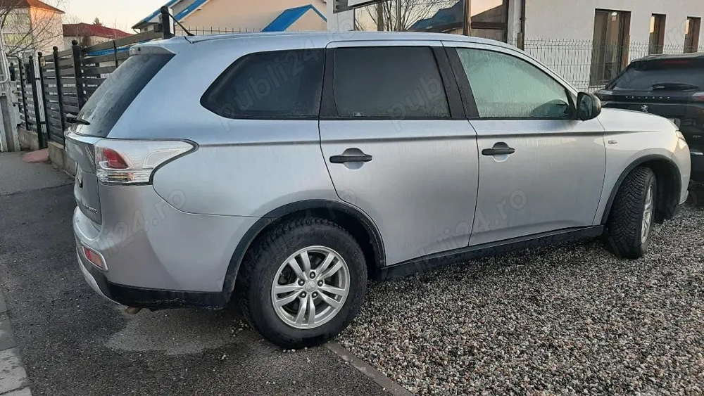 Mitsubishi Outlander 2.2 DI-D AWD 4x4  Android 6GB  Cameră marșarier Achiz din România  ITP 03.2027 