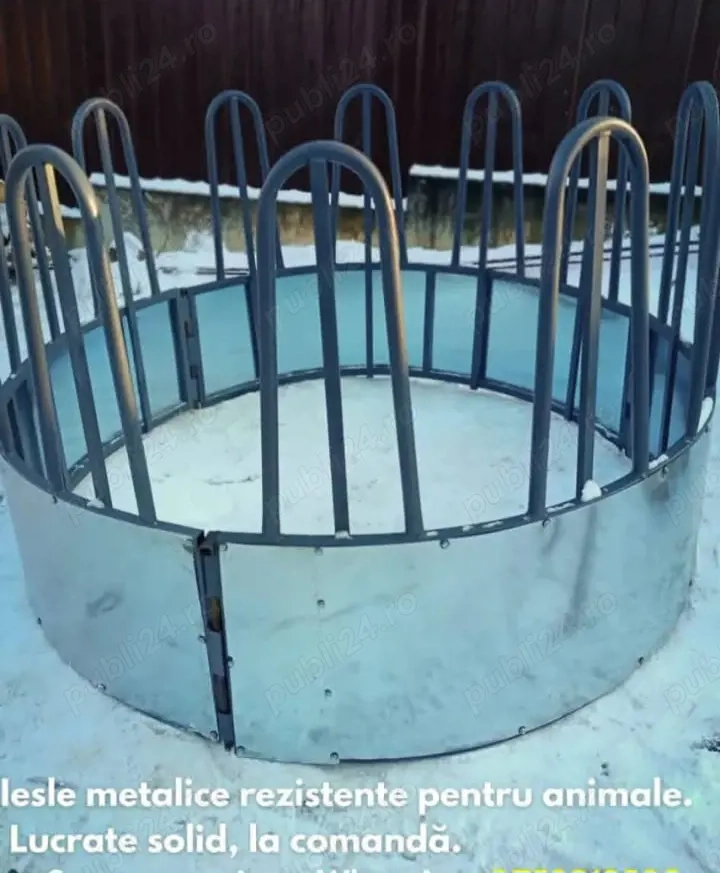 Hrănitoare vaci si oi  adaptoare de apa,transport gratuit mai multe detalii sunați la nr de tel.
