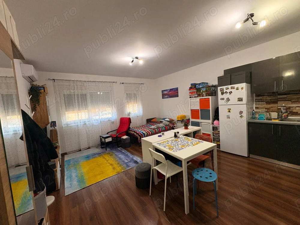 Apartament doua camere Dumbravita - proprietar