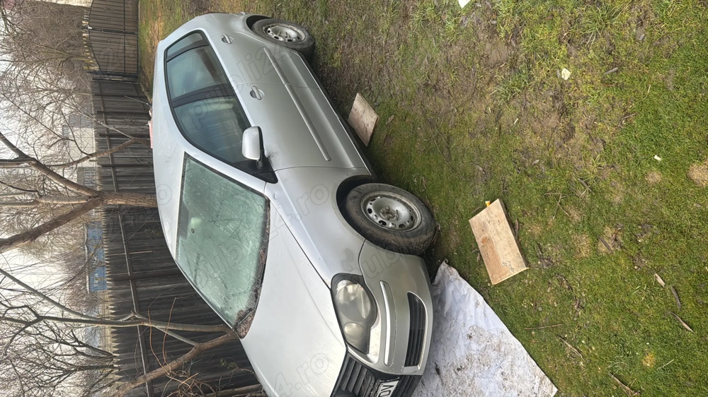Dezmembrez polo 1.2 12v 2004