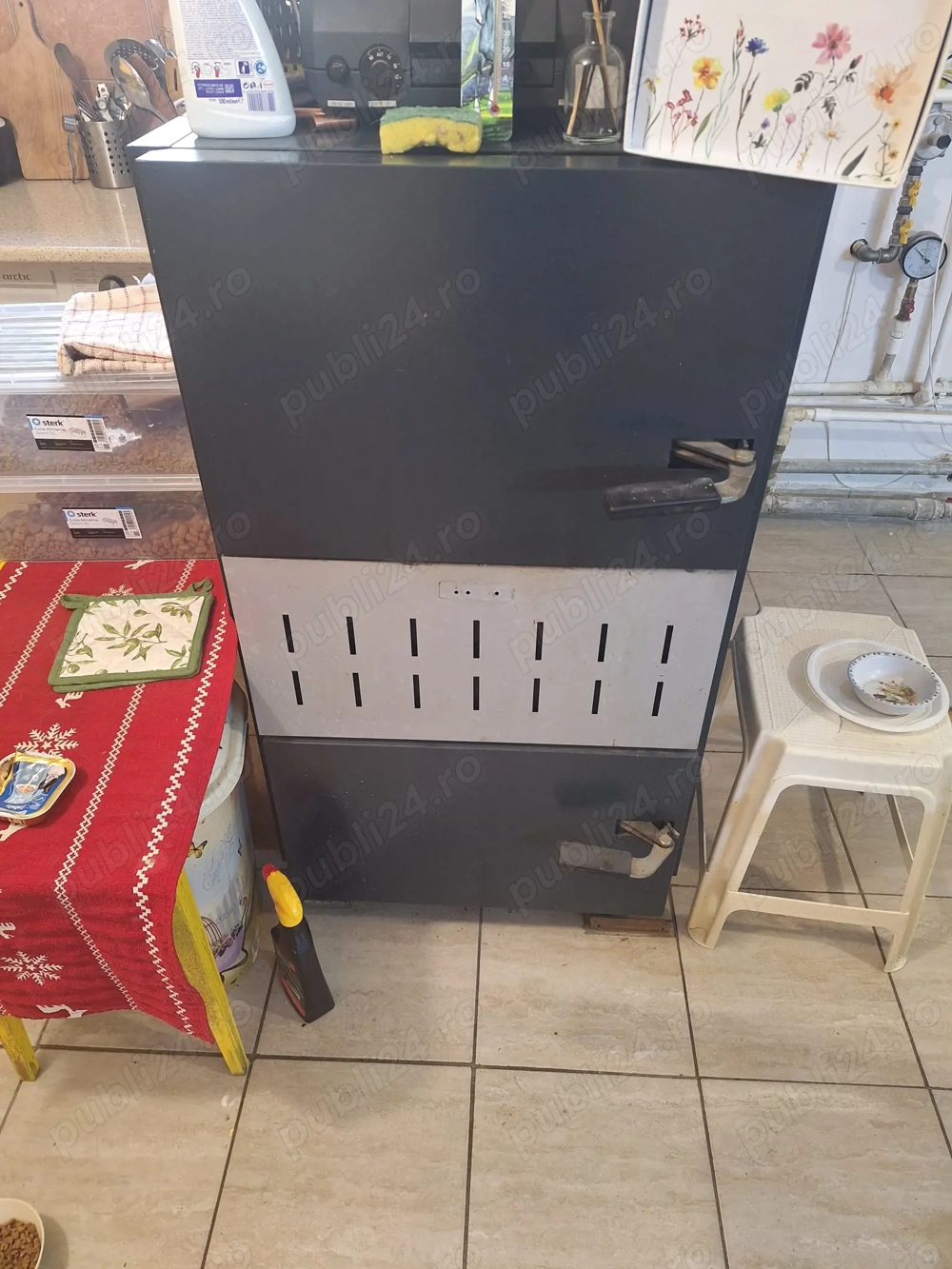 Centrală pe gazificare Bosch 38 kW + accesorii + lemne