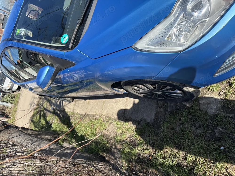 Vând Ford focus break 2010