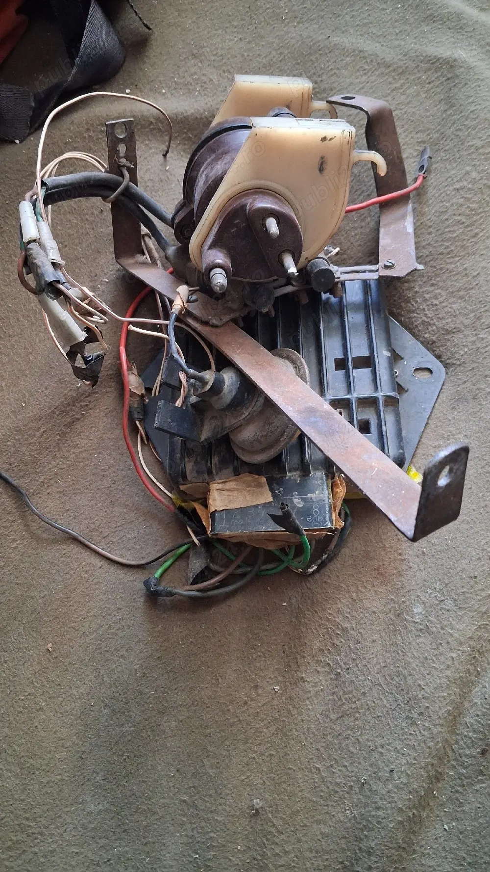 Aprindere electronica integrala universalizata pt.mot.carburator