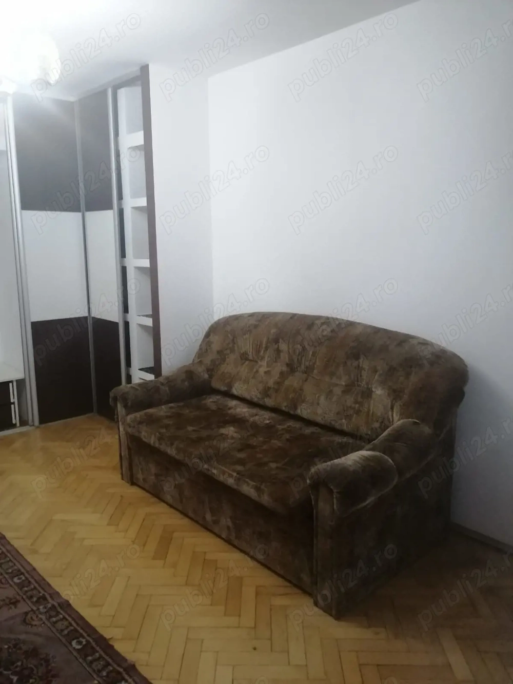 Închiriez apartament 2 camere