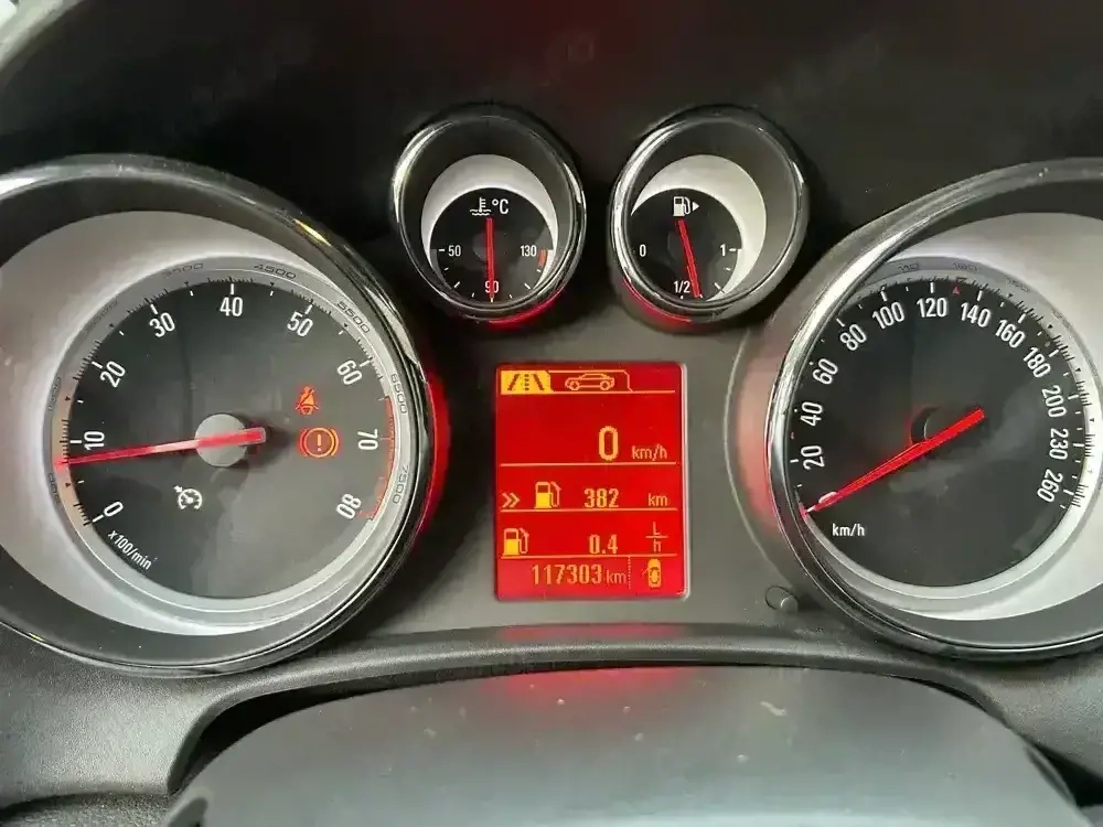 de vanzare opel astra j