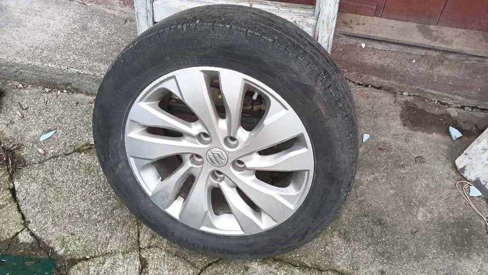 Jenti alu Suzuki S Cross, Vitara,2024 cu anvelope de vară.