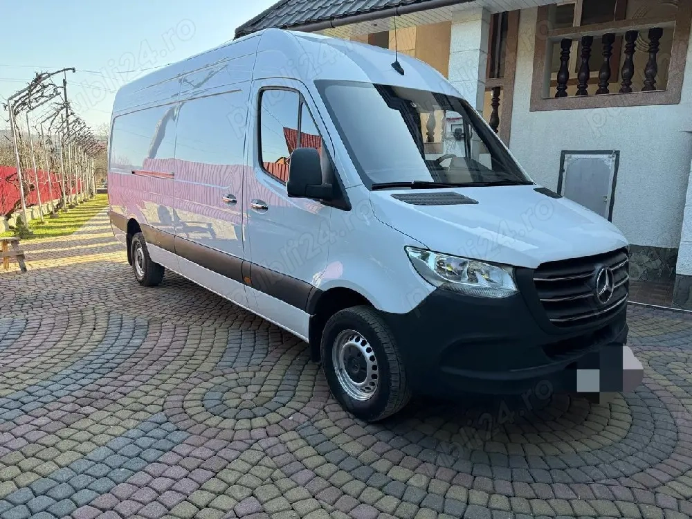 Mercedes Benz sprinter 907