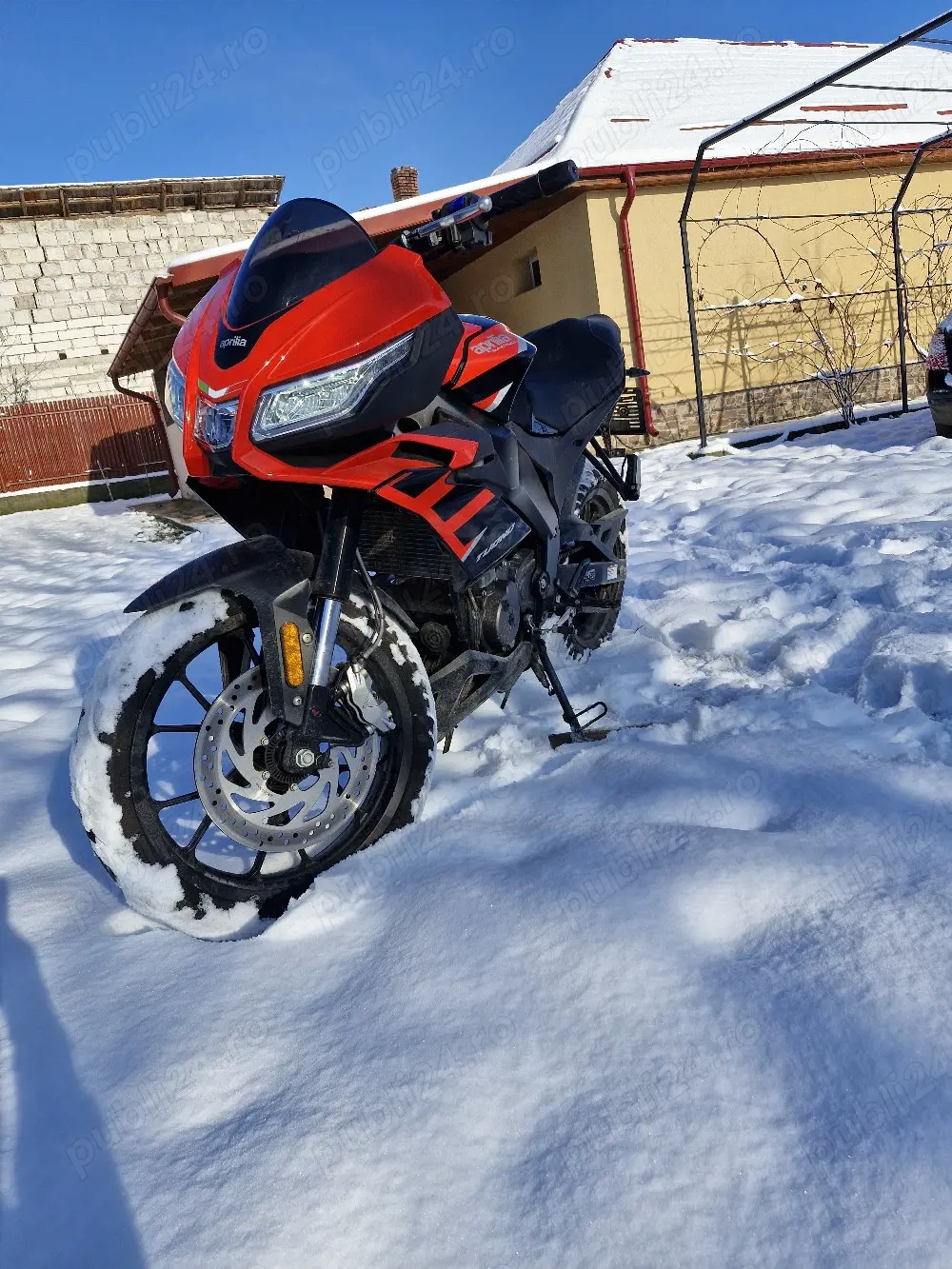 aprilia tuono 125 cc 2024