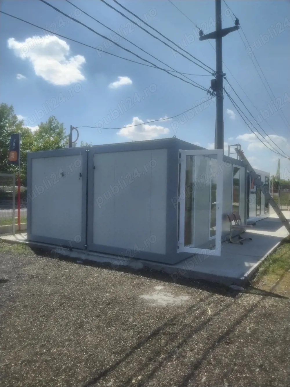 vând container tip vitrina ideal pentru sourum magazine frizerie cafenea dimensiune 4,80x6 