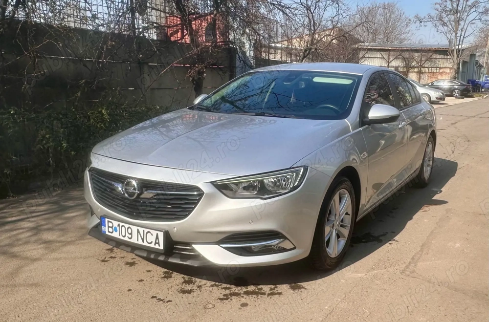 Opel Insignia Grand Sport, an 2019 - 1.5 Benzină 