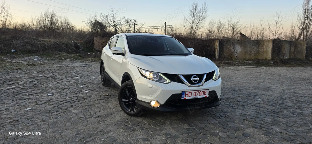 Nissan Qashqai  2016   1,5 dci   110 cp  euro 6   Tekna   Navi  Camere 360   Pliot  Keyless  Leduri