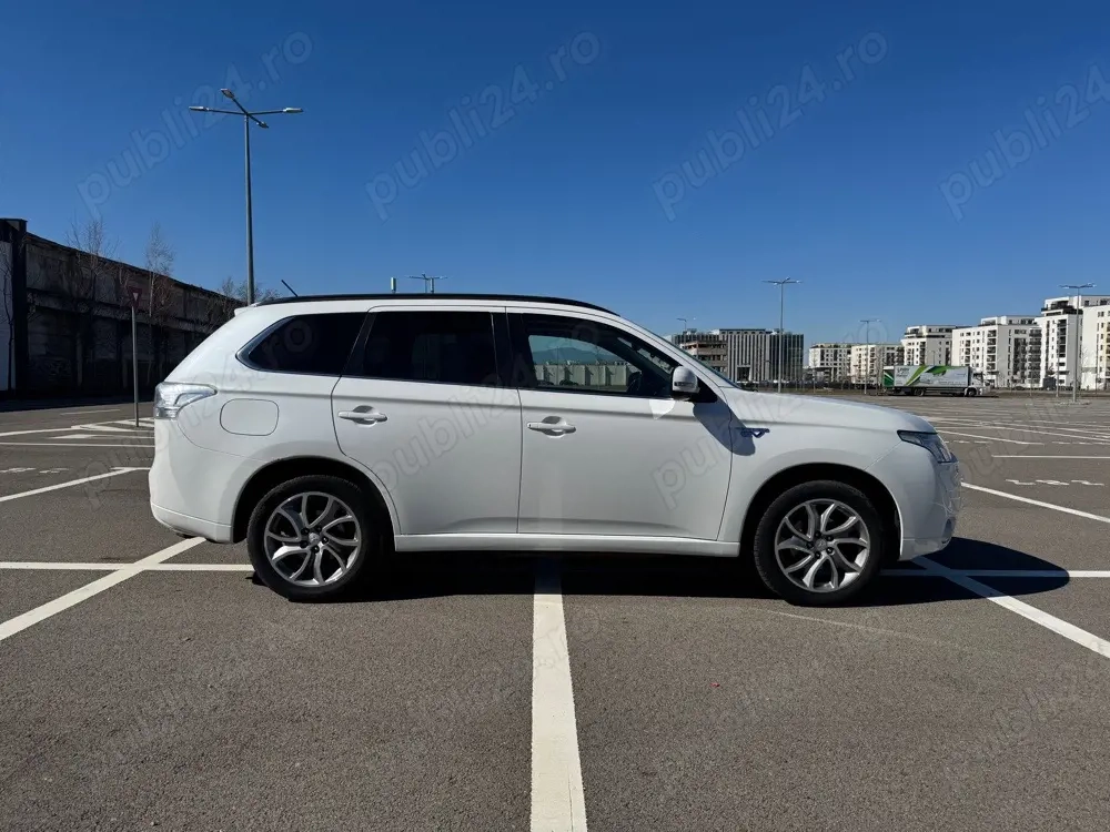 Mitsubishi Outlander Phev