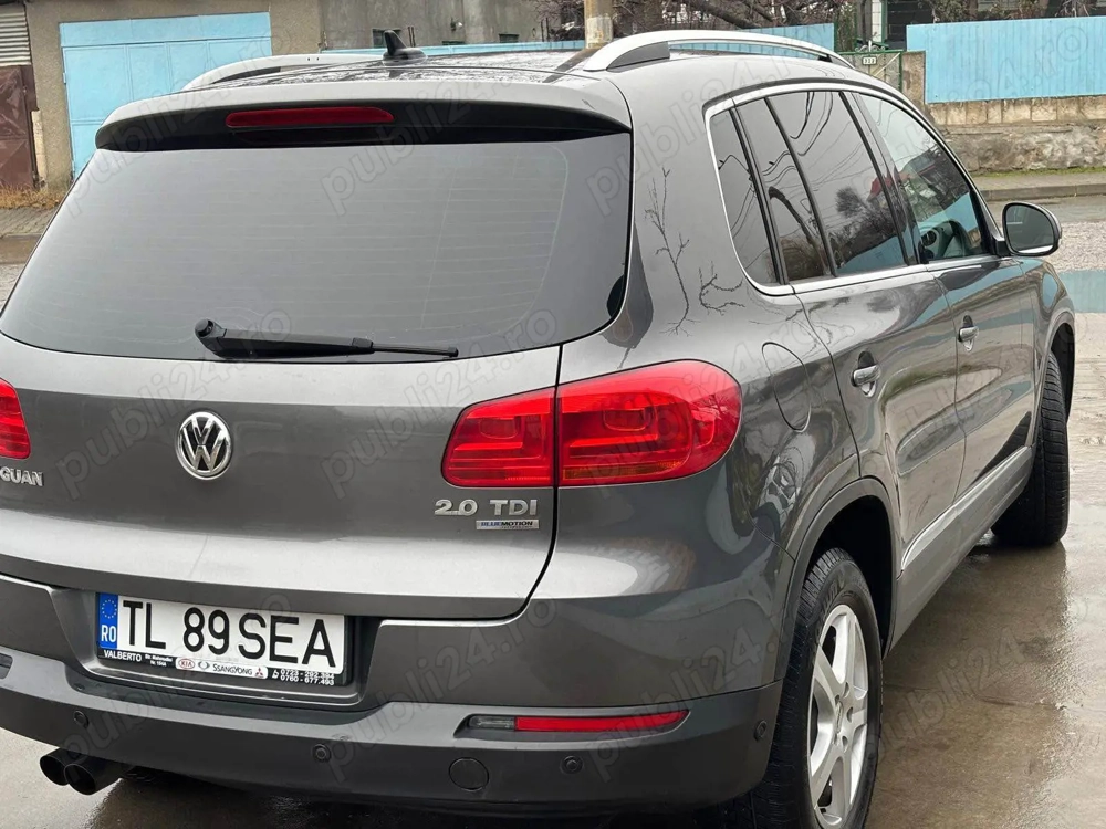 Vând Tiguan 2012