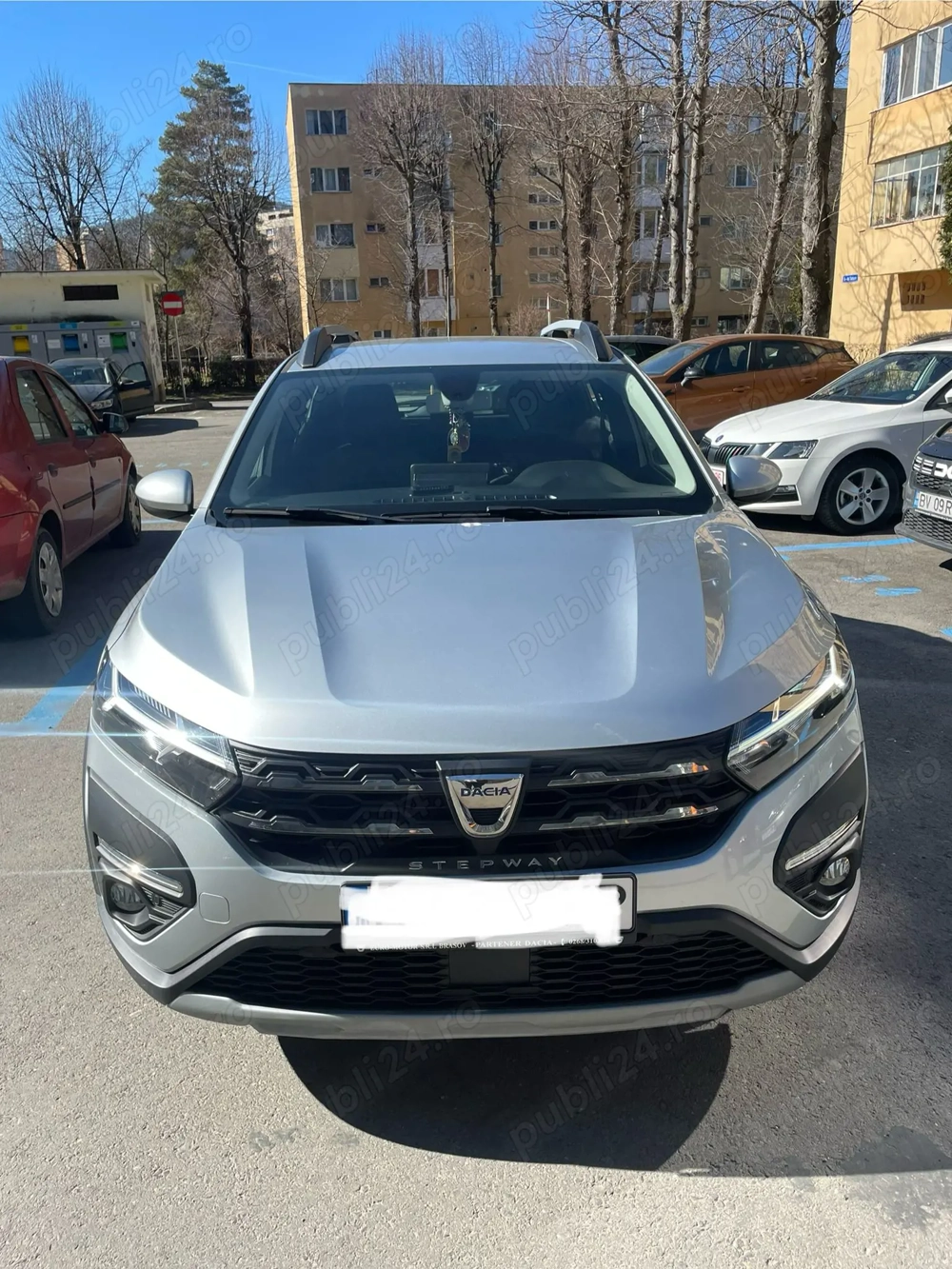 Vând Dacia Sandero Stepway