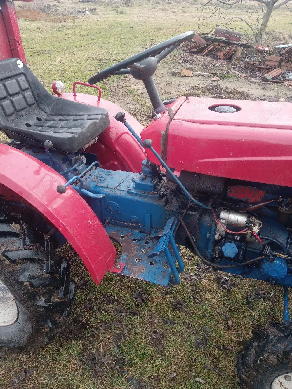 Vând tractor Shibaura