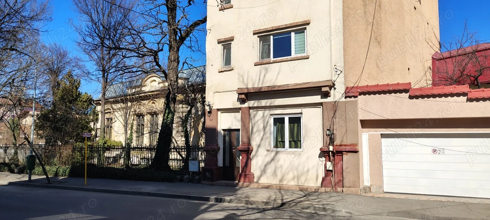 Apartament in vila - Central - Fara risc!