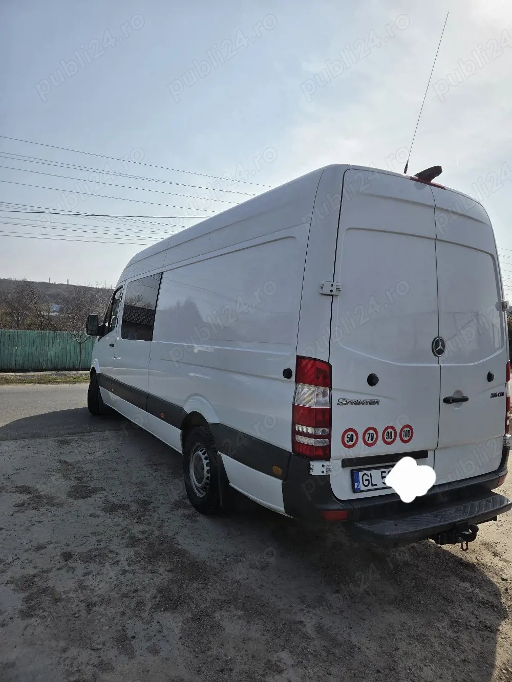 Vând Mercedes sprinter