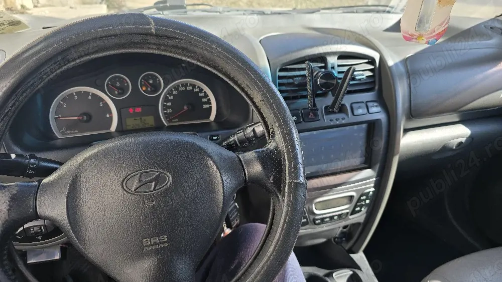 vand 2 auto  sau schimb cu ceva mai nou. + - diferenta