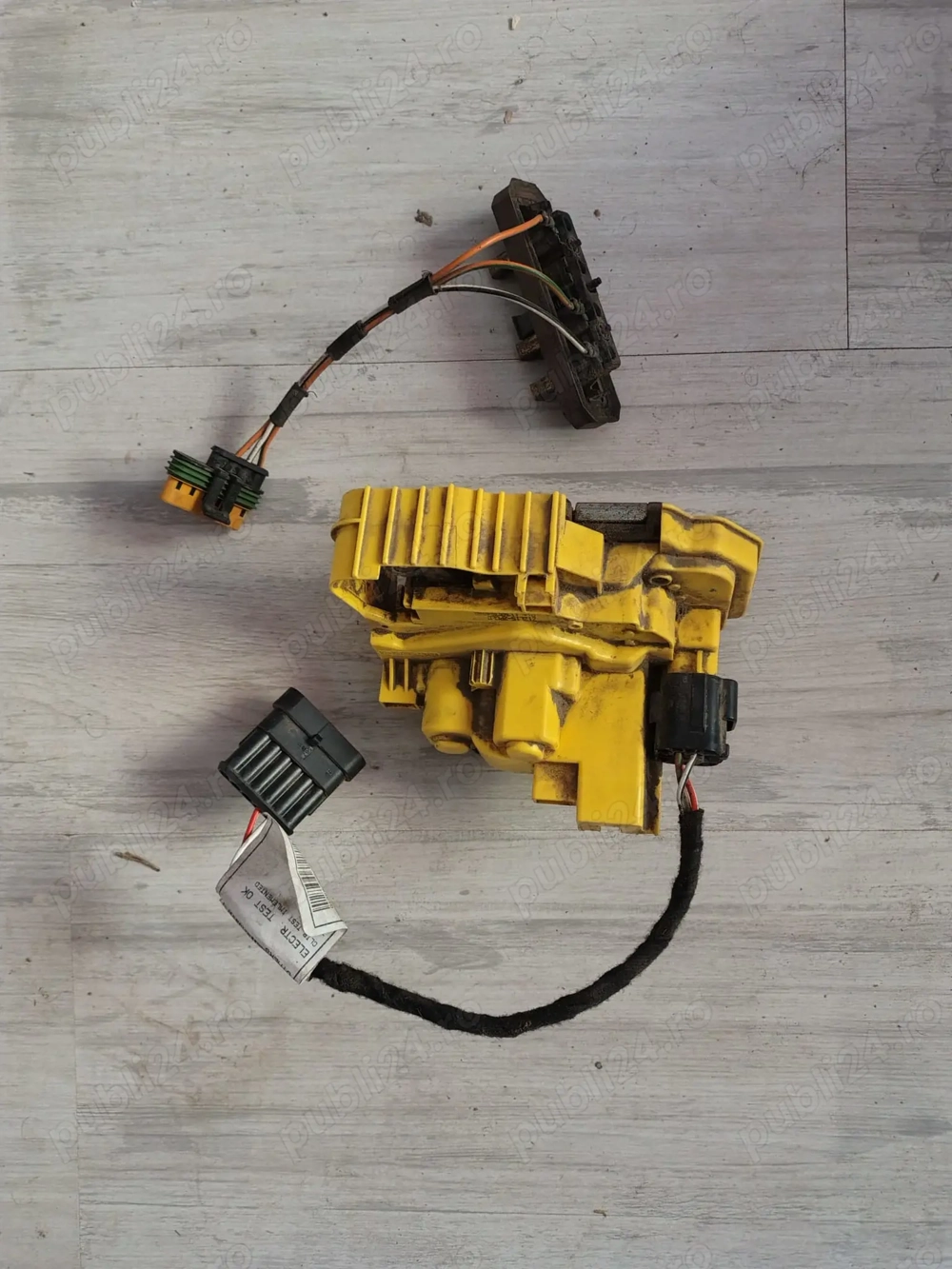 Incuietoare usa laterala Citroen Nemo 2012 / Fiat Qubo / Fiorino  / Peugeot Bipper