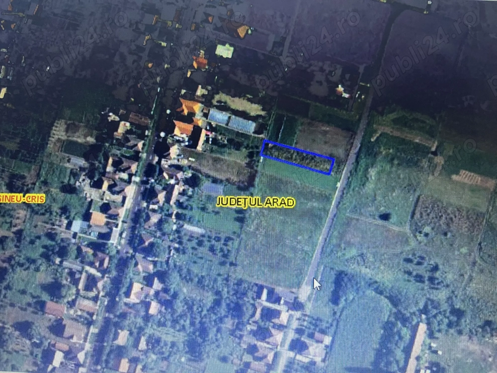 Vând teren intravilan - zona Cânepişte (Chişineu-Criş, jud. Arad)