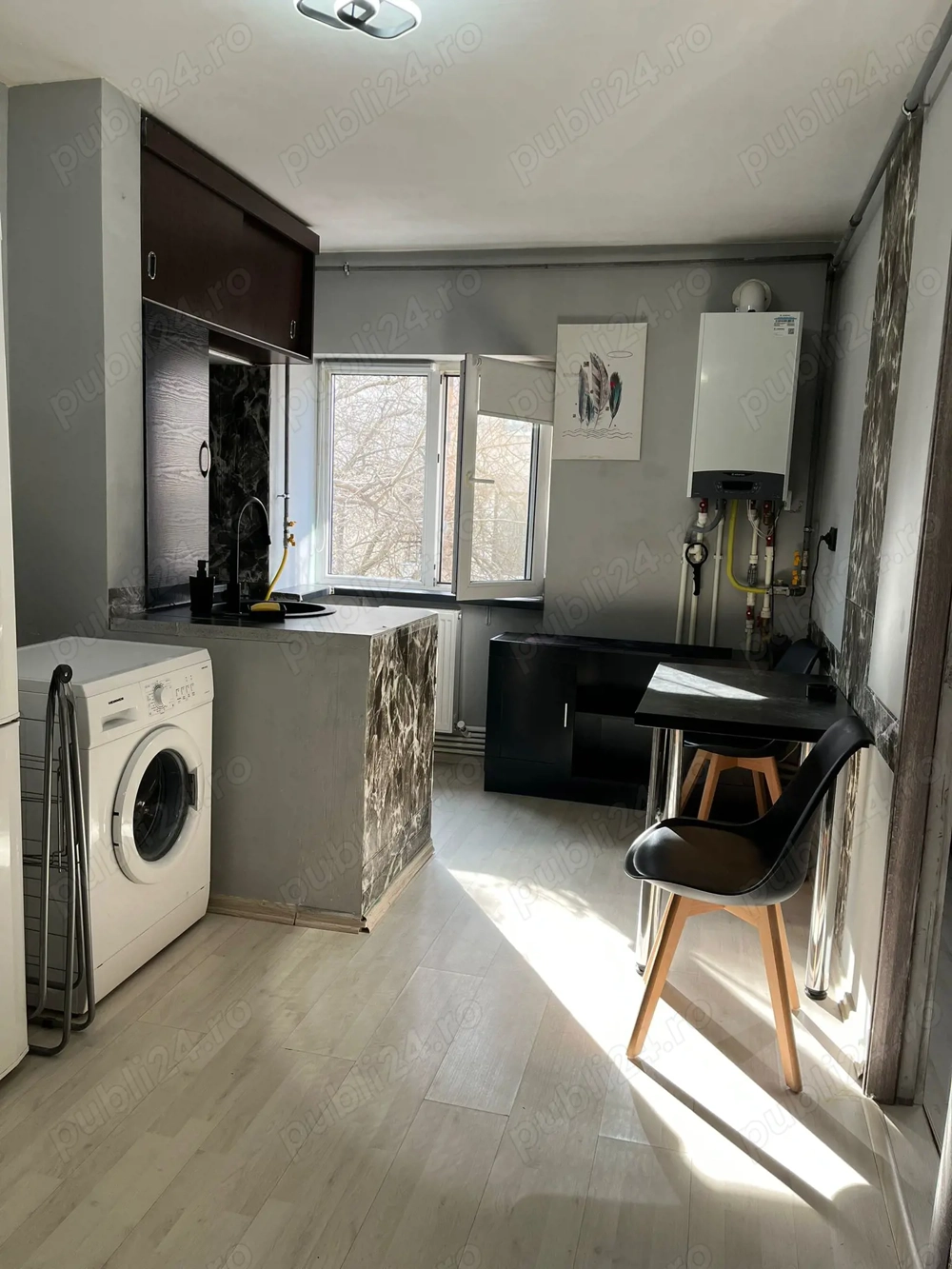 Garsoniera in zona Inel 2, etaj 1, centrala gaz, loc de parcare