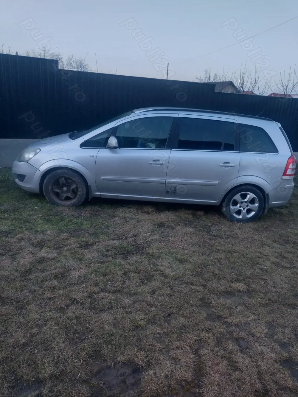 Opel Zafira 2013 1.7 diesel 