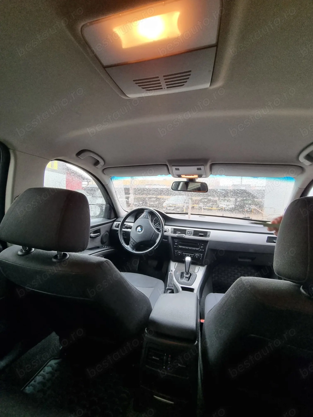 vand BMW seria 3, negru