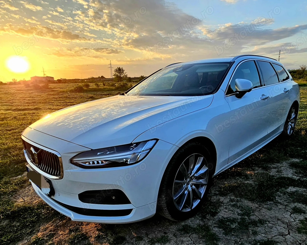Volvo v90 B4 hibrid Momentum Pro 