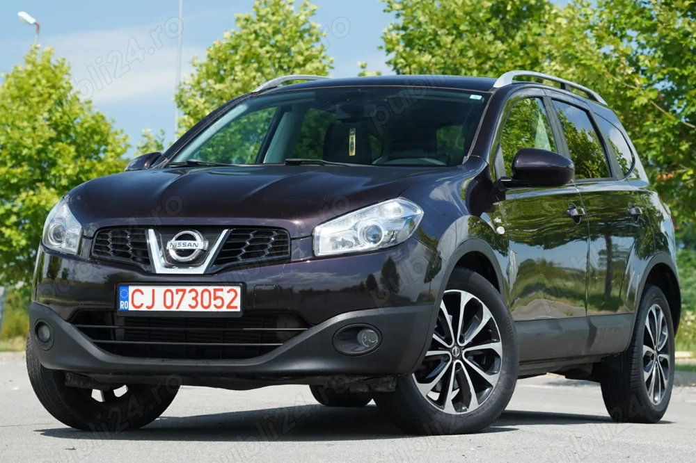 Vând Nissan Qashqai +2 4 4 7 locuri