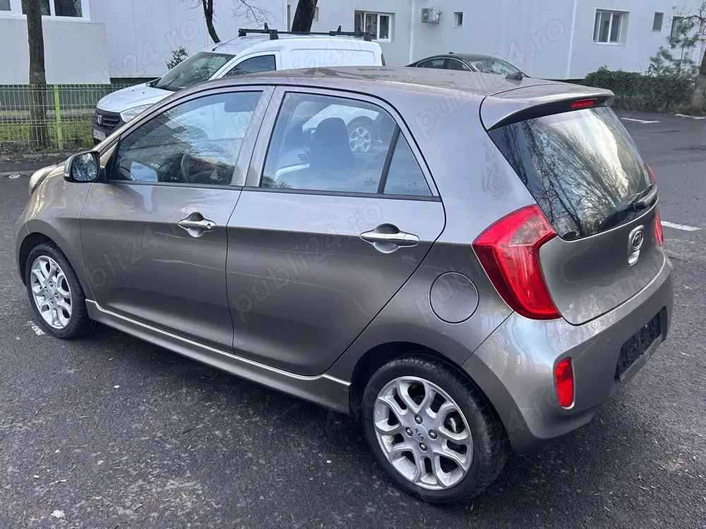 Kia Picanto 2011 1.0 L benzina 37.000 km stare noua impecabila