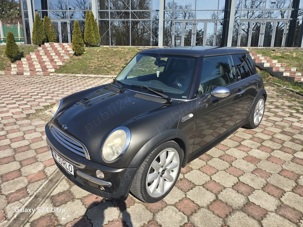 Vând mini one d 