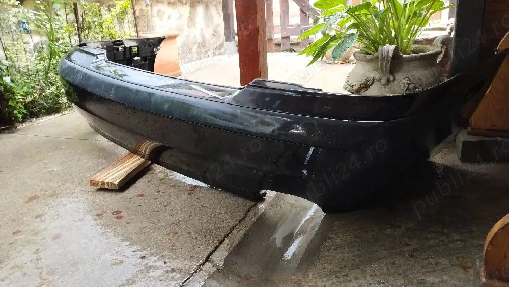 Vand bara spate Volvo v40,model 2001-2004