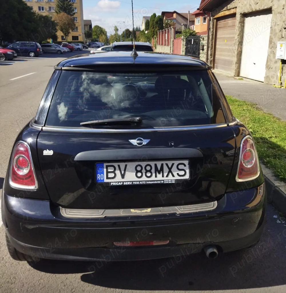 Vând auto Mini One, an 2013
