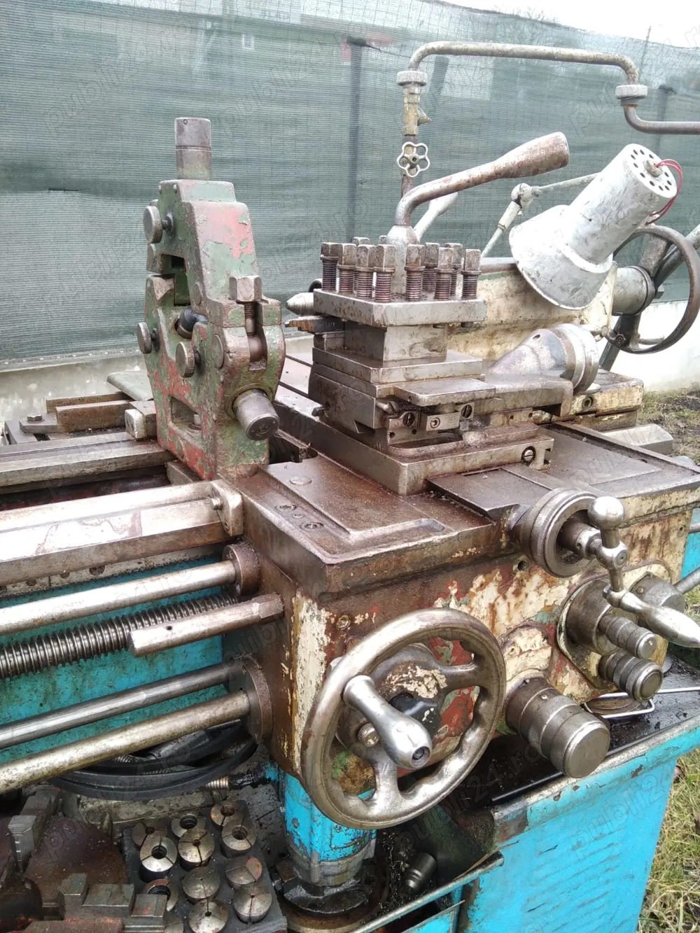 De vanzare tot ce se vede in imaginii!