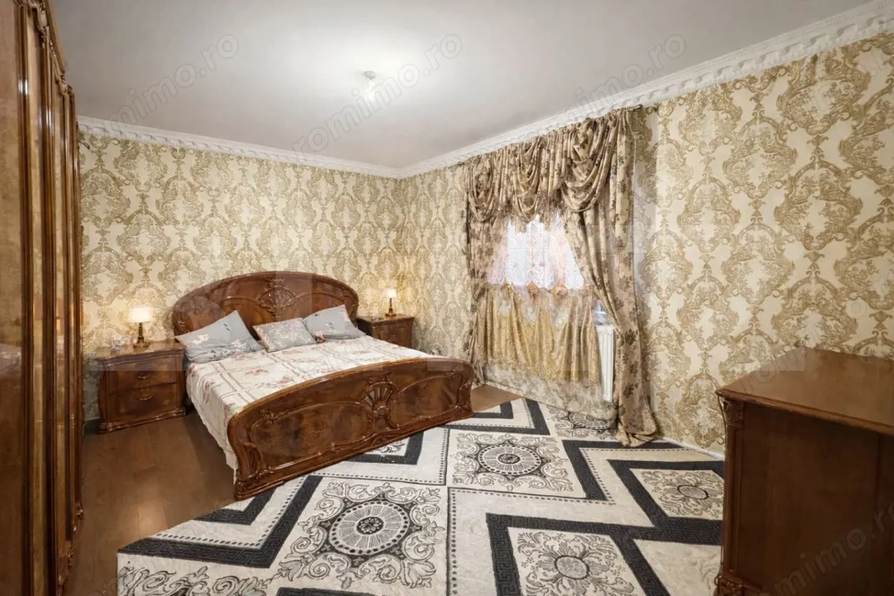 Casa individuala spatioasa in Dezmir-200mp utili, teren 600mp, 5 camere