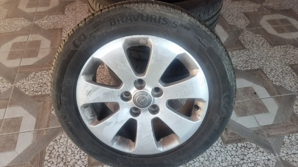 Vând 4 roti/17 pt Insignia A