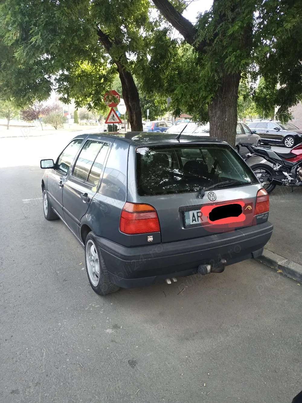 vând vwGolf3 1,9TDI,an fabricație 1994