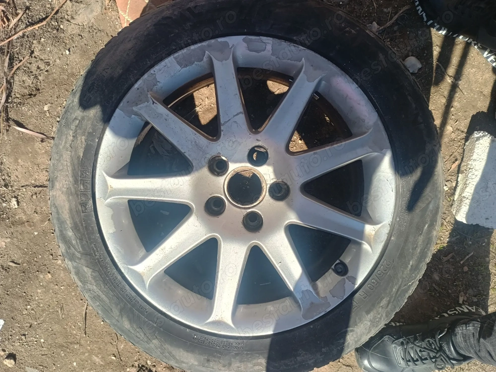 Janta R17  cauciucul nu este bun