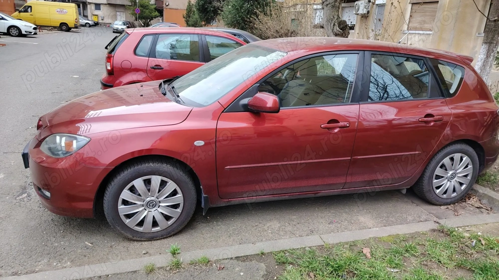 Vând Mazda 3 ,an 2009