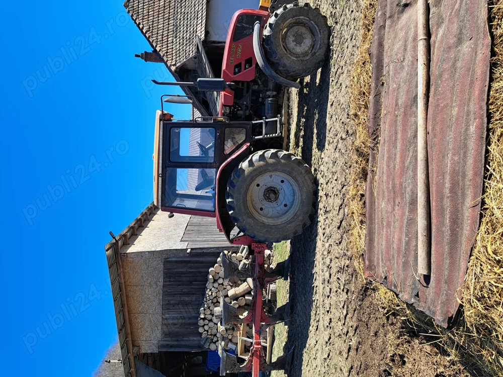 Vând tractor Belarus 1025,3 cu plug reversibil cu trei brazde 