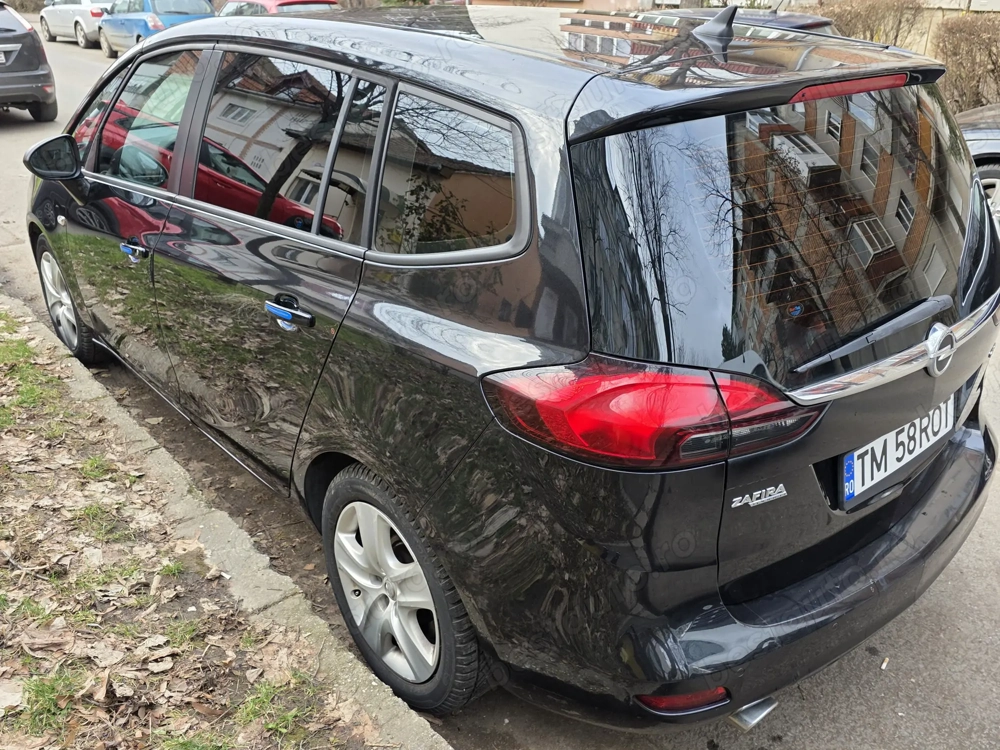 Vand Opel Zafira   7 locuri   Automată   Diesel   Euro 6